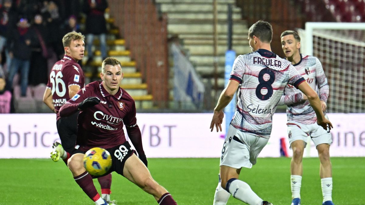 Zdjęcie okładkowe artykułu: PAP/EPA / Massimo Pica / Mecz Serie A: Salernitana - Bologna FC