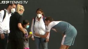 Tenis. ATP Hamburg. Aleksander Bublik ustrzelił dziewczynkę do podawania piłek (wideo)