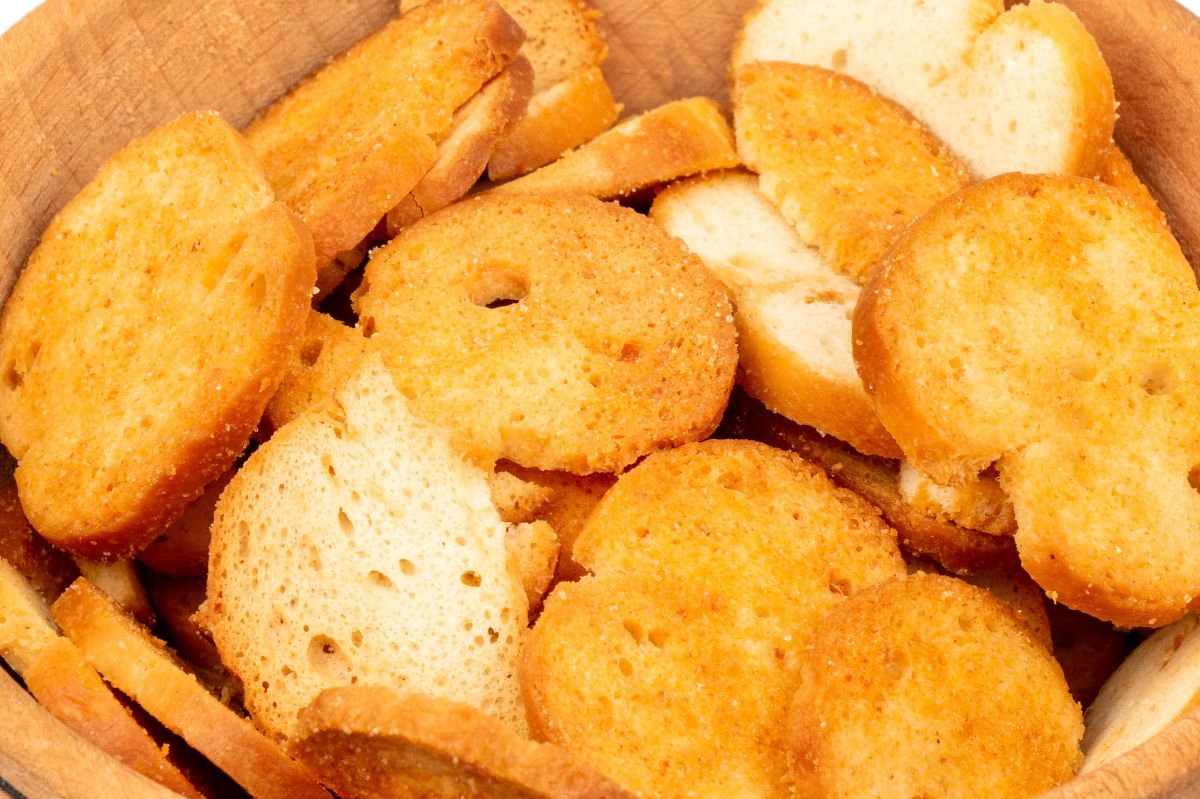Turn stale bread into gourmet chips with simple steps