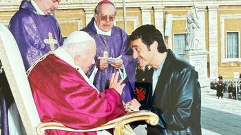 Poznał czterech papieży. Teraz ekranizuje największą zdradę w historii