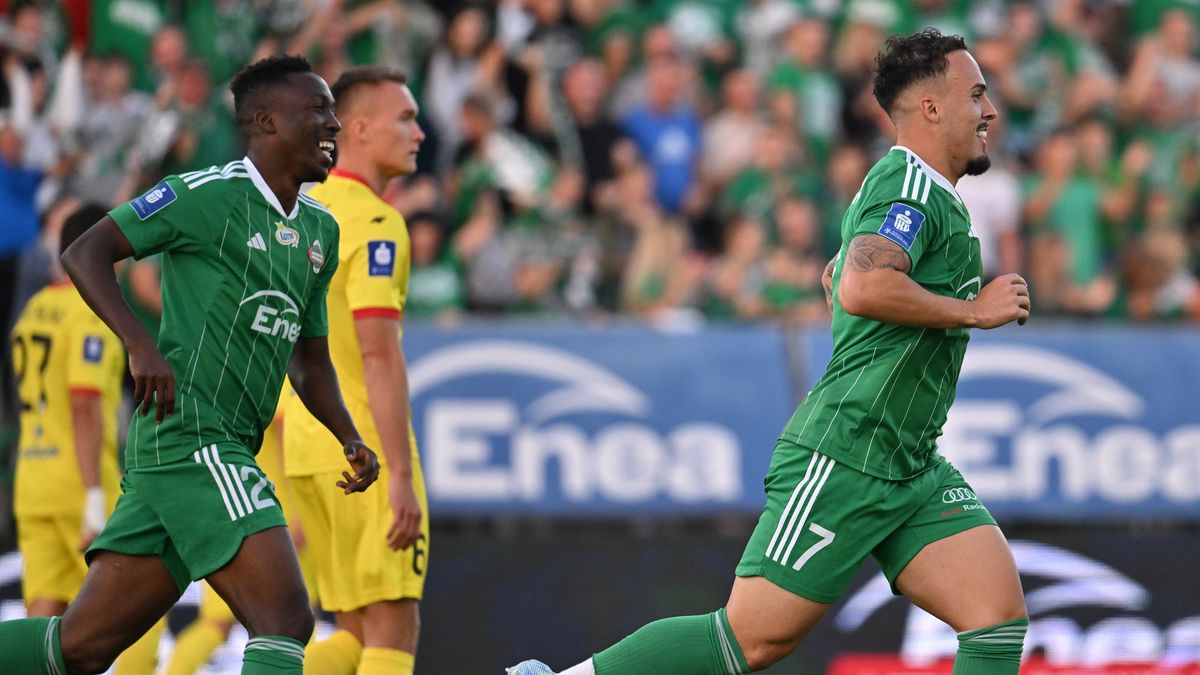 PAP / Piotr Polak / Na zdjęciu: Radomiak Radom nie dał żadnych szans Koronie Kielce