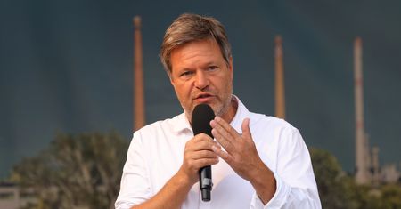 Wywłaszczenie Rosnieftu odroczone. Niemcy przedłużają zarząd powierniczy