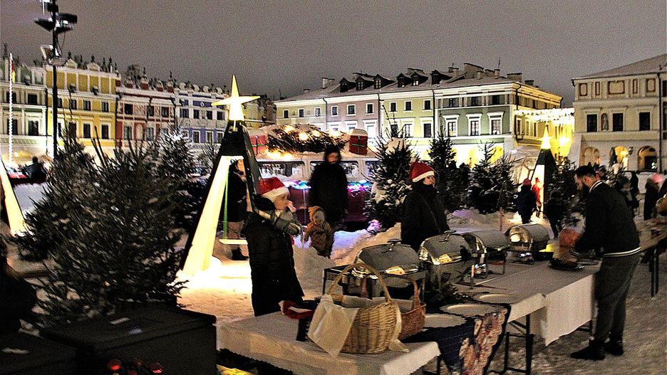 Wspólna Wigilia to w Zamościu ważne wydarzenie. Będzie można zjeść posiłek przygotowany przez restauratorów oraz piekarnie i cukiernie