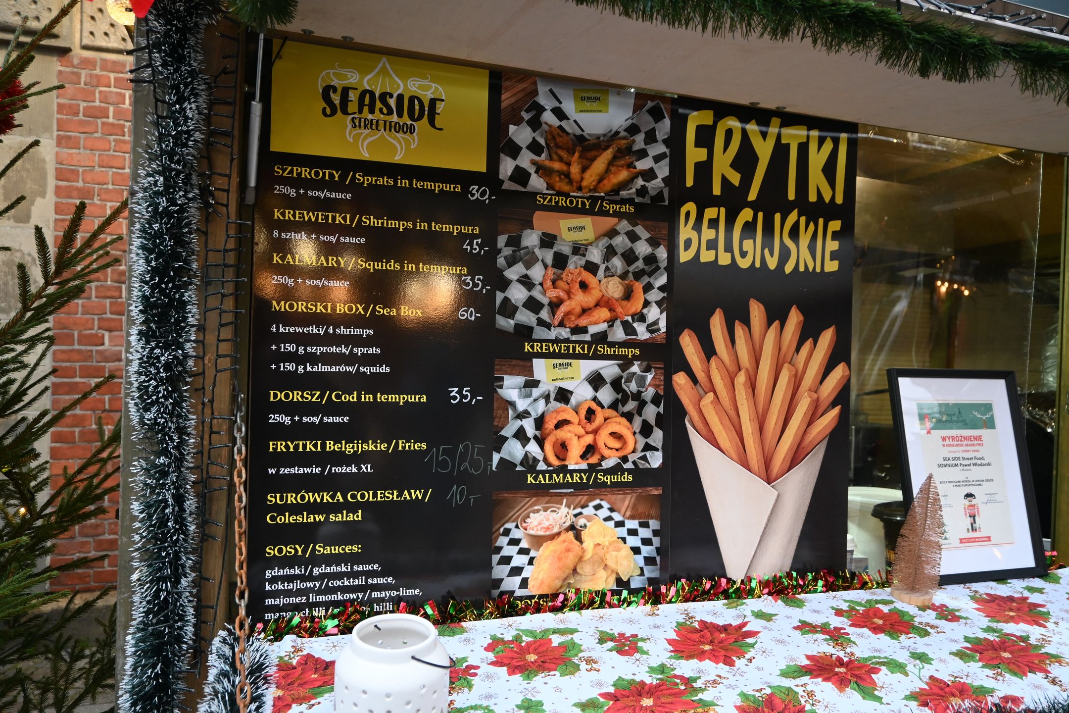 Belgijskie frytki i smażone przekąski