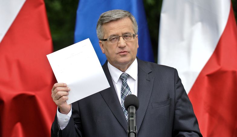 Wybory prezydenckie. Bronisław Komorowski podpisał projekt nowelizacji konstytucji