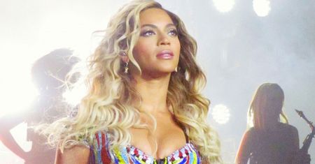 Beyonce zmierzyła się z legendą. Na koncercie w Las Vegas zaśpiewała "I Will Always Love You"