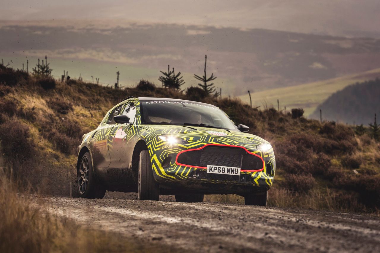 Czy tego chcecie, czy nie, Aston Martin będzie miał SUV-a. DBX zadebiutuje za rok