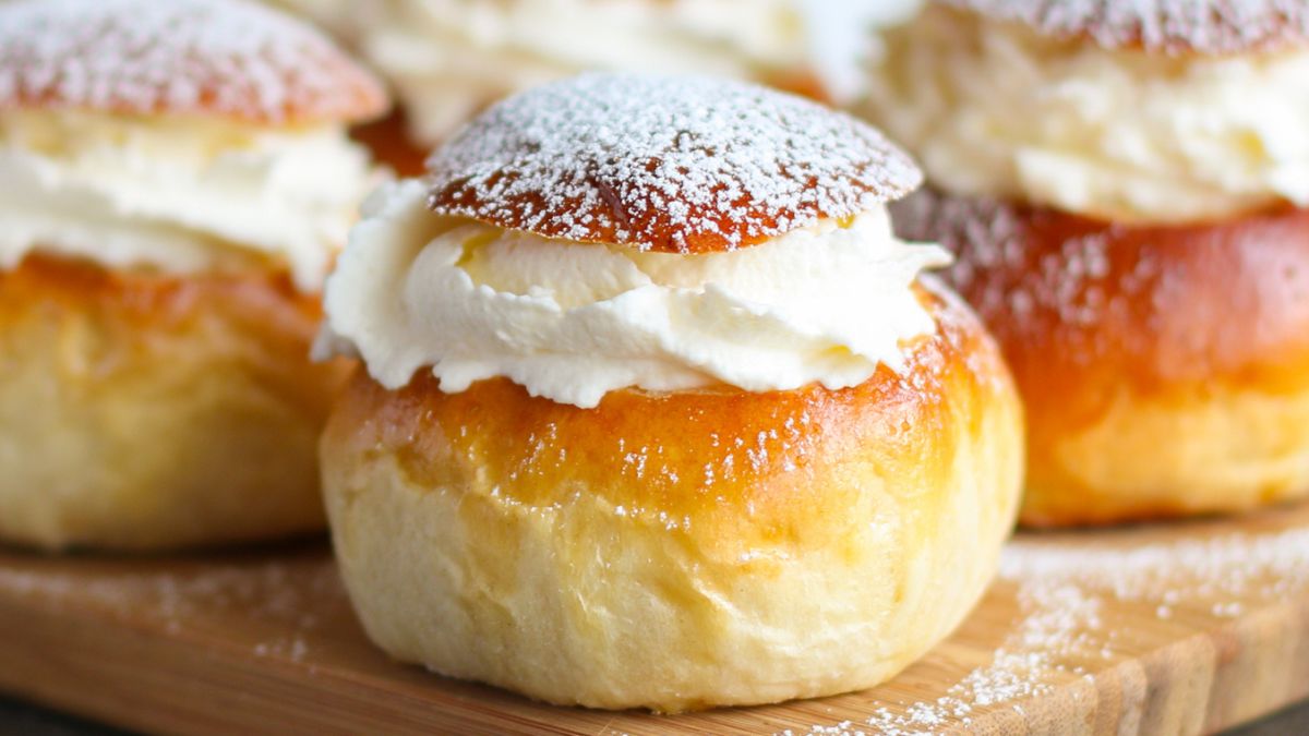 Semlor to pyszny szwedzki deser