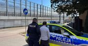 Myślał, że się ukryje. Policja znalazła go w łazience