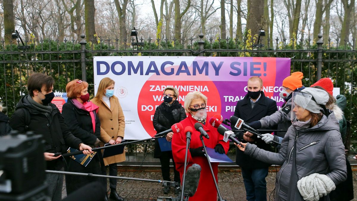 Pielęgniarki przed KPRM