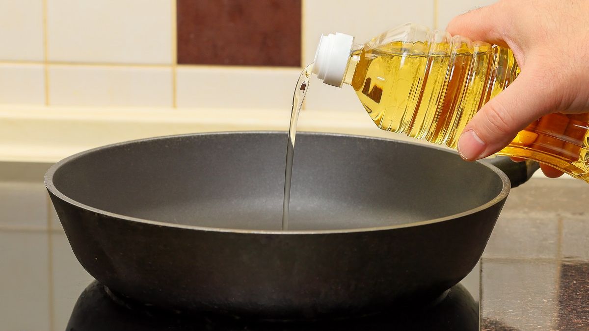 Używamy nagminnie. Nie jesteśmy świadomi, że po podgrzaniu zmienia się w rakotwórczą truciznę