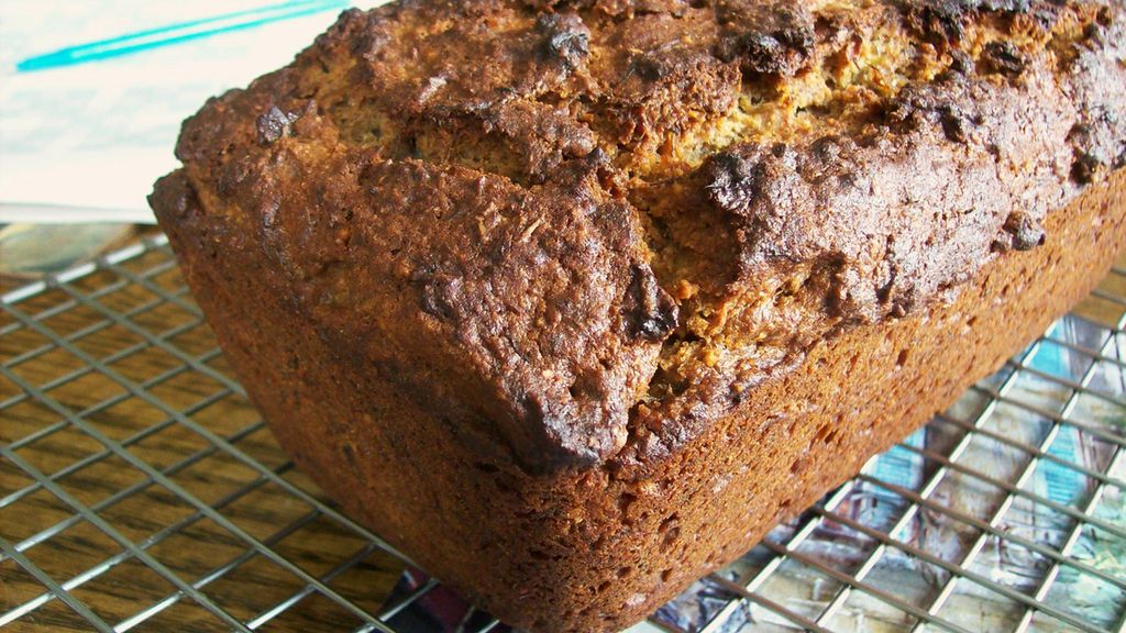 Opiekany chleb z kiełkami zbóż