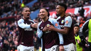 Seria Arsenalu przerwana. Przyczynił się Matty Cash