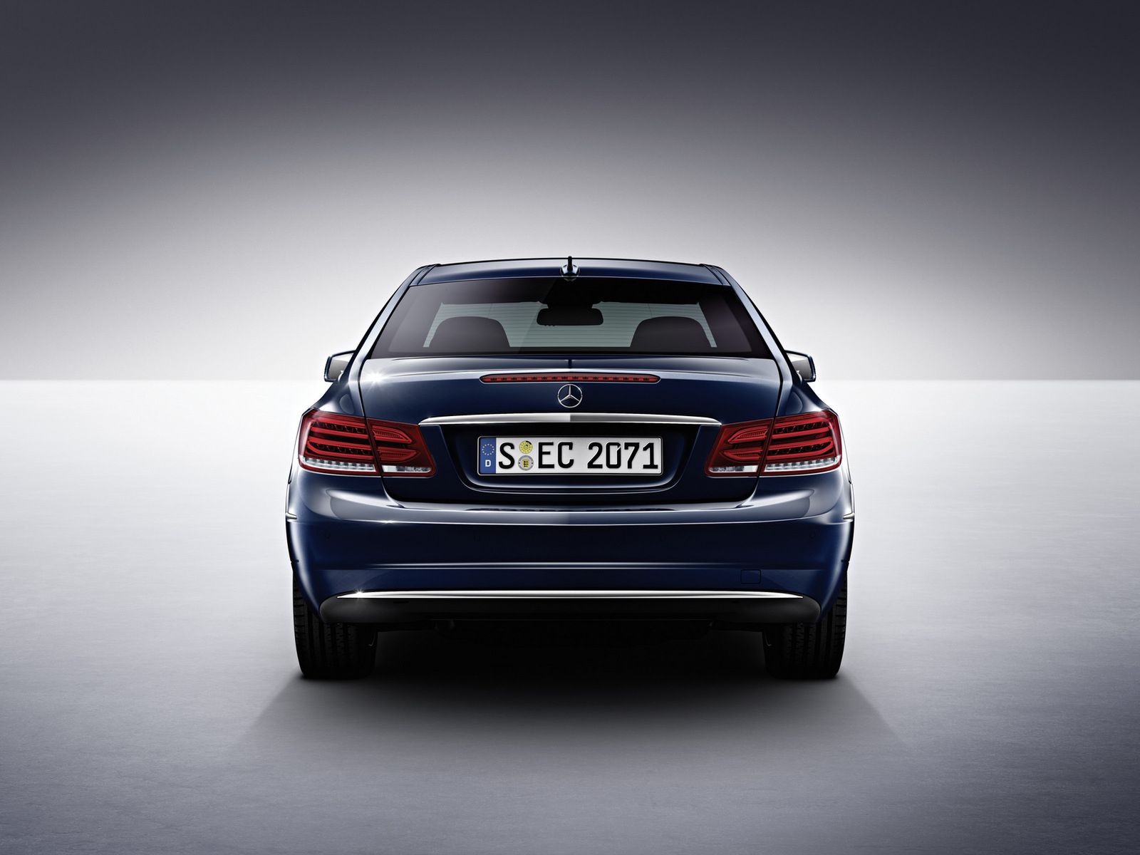 Mercedes-Benz klasy E na nowych zdjęciach [galeria] 41