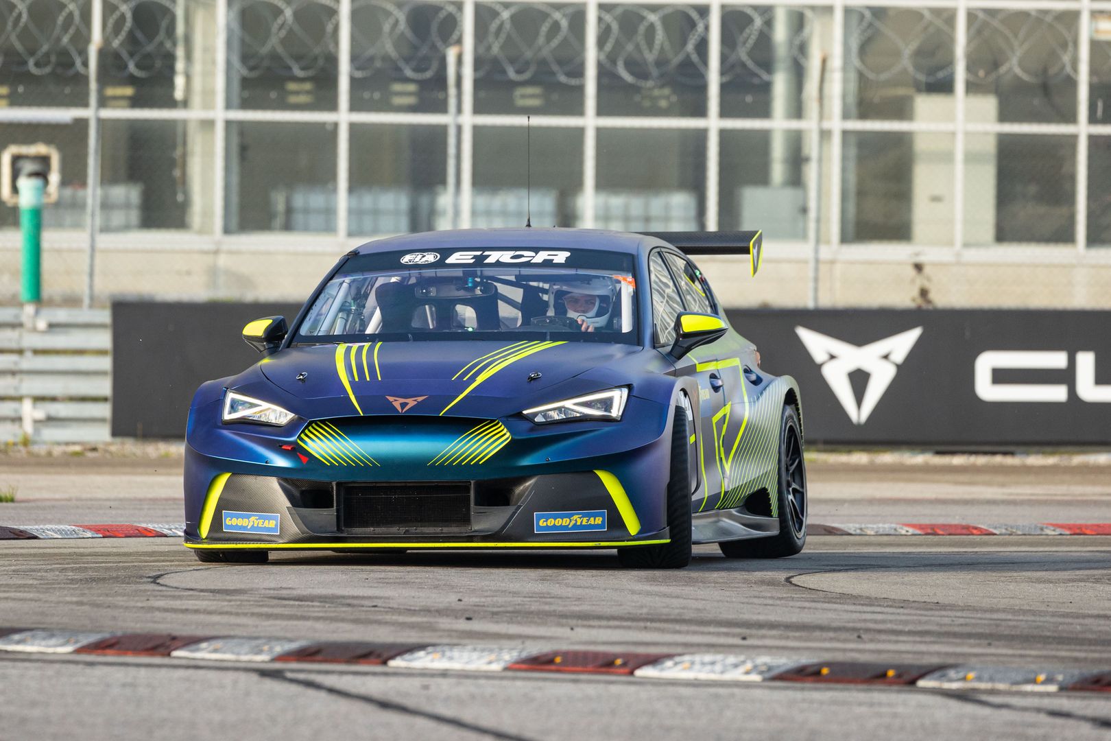 Cupra e-Racer