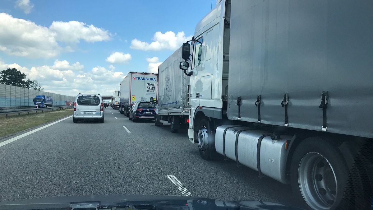 Ciężarówki zablokują autostradę A4.