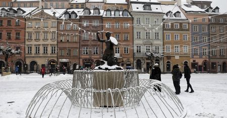 Pogoda w Warszawie w sobotę 13 lutego. Lekkie opady śniegu