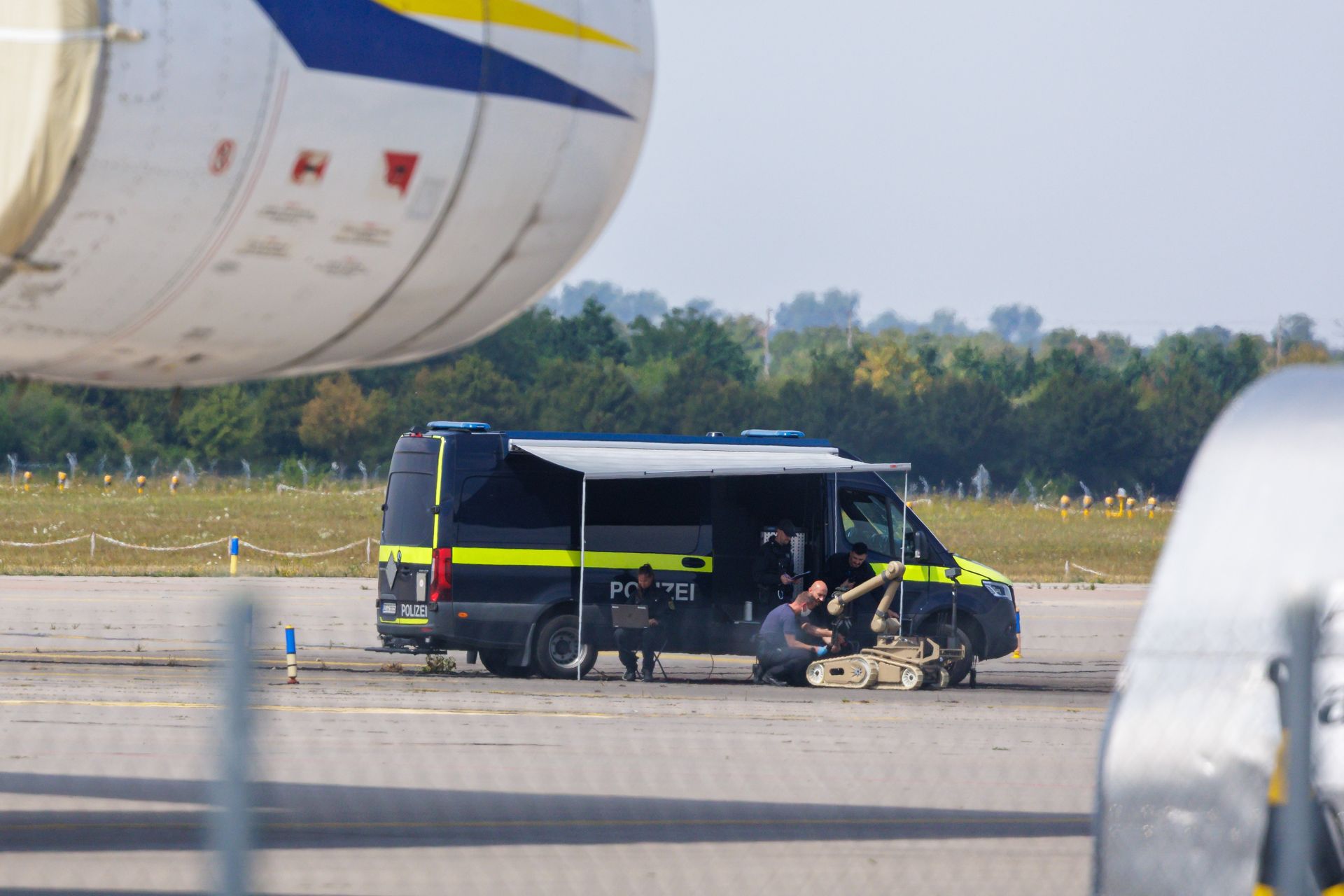 Dron z ładunkiem wybuchowym na lotnisku w Lipsku – USA podejrzewają Rosję