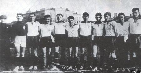 Skąd się wzięły i co znaczą zwroty używane w grach wideo?