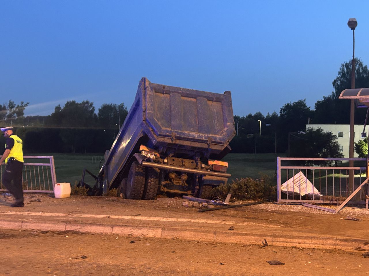 Pijany staranował autobus. Sąd zdecydował w sprawie Serhia M.