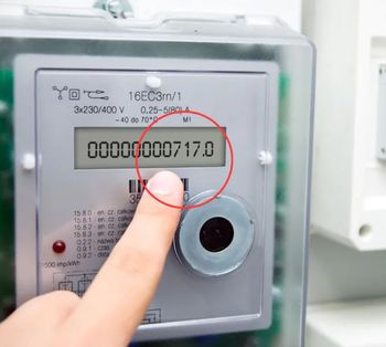 Masz taki odczyt na liczniku? Dzwoń do elektrowni, zanim zapłacisz