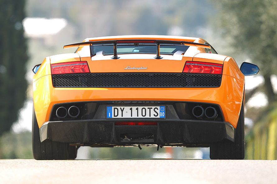 Lamborghini-Gallardo-LP-570-4-Superleggera