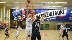 Niedźwiadki Chemart Przemyśl - MKS Dąbrowa II Górnicza 77:81 (galeria) 