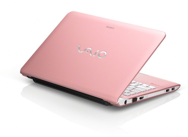 Sony VAIO E11 - kobiecy subnotebook (nie tylko) na lato