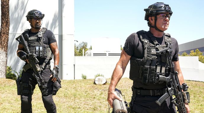S.W.A.T. 6