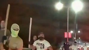 Zatrzymali ruch na autostradzie. Jest wideo z ataku na Polaków