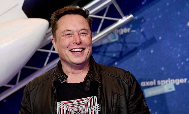 Elon Musk chwali Cyberpunka 2077.  (Photo by Britta Pedersen-Pool/Getty Images)