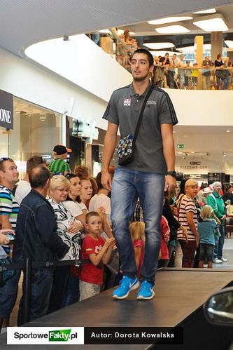 Piotr Hain jest jednym z niewielu zawodników, którzy pozostali w drużynie