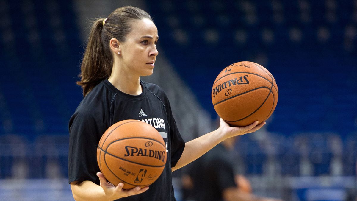 PAP/EPA / Lukas Schulze / Na zdjęciu: Becky Hammon