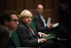 Koronawirus. Wielka Brytania w tarapatach. Boris Johnson grozi karami