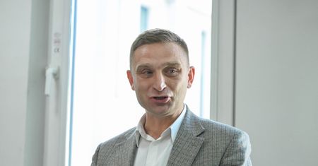 Proces Roberta Bąkiewicza. Obrońcy chcą wyłączenia sędzi