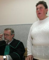 Skazana babcia bitego dziecka