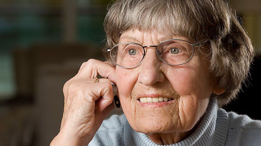 W imieniu KNF dzwonią oszuści i wyłudzają dane osobowe