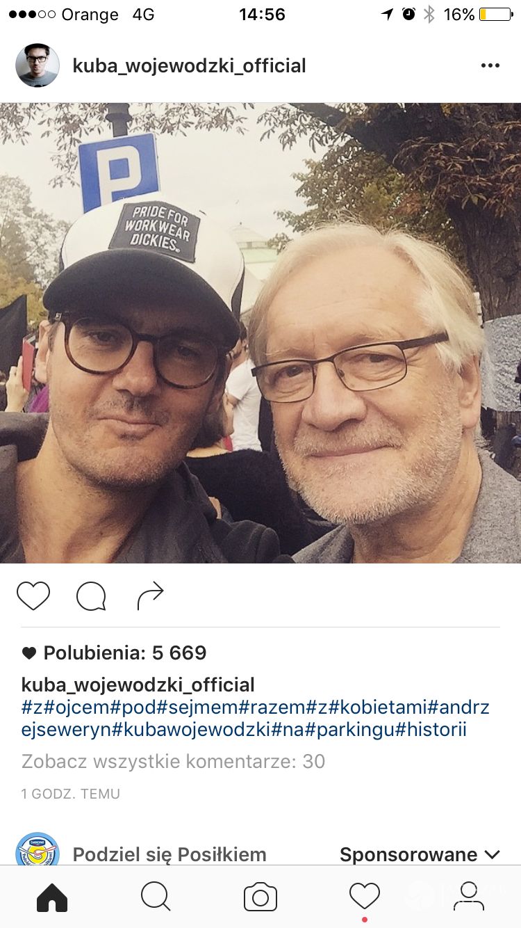 Kuba Wojewódzki, Andrzej Seweryn - manifestacja 1 października 2016, czarny protest