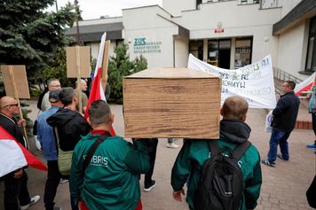 Upadła znana polska fabryka. Zalega pracownikom na 4,4 mln zł