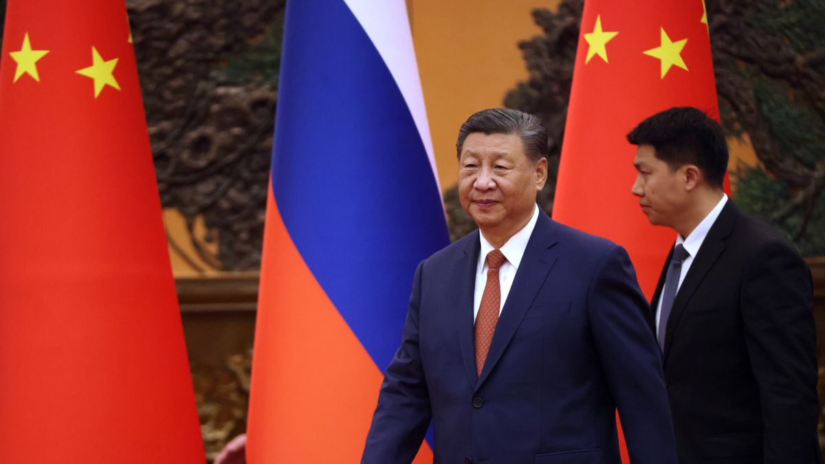 BEIJING, CHINA - MAY 16: (RUSSIA OUT) Chinese President Xi Jinping enters the hall during Russian-Chinese talks on May 16, 2024 in Beijing, China. Russian President Putin is on a two-day visit to China. (Photo by Contributor/Getty Images)