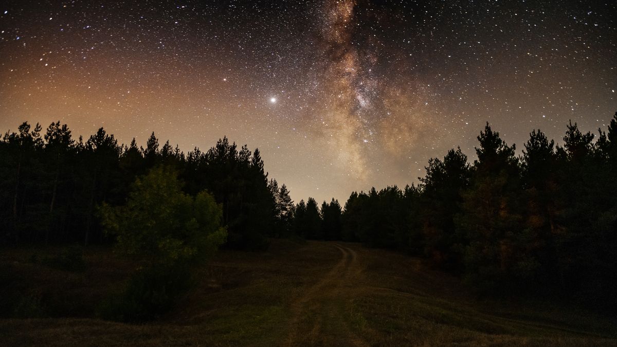 W czwartek 16 stycznia będzie co oglądać na nocnym niebie