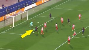 Patrzyli, gdzie leci piłka. Lewandowski wiedział, co ma zrobić. Kolejny gol Polaka w LM!