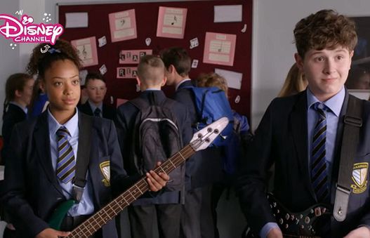 Zagraniczne koncesje? Polskojęzyczne stacje wybierają Holandię i Hiszpanię