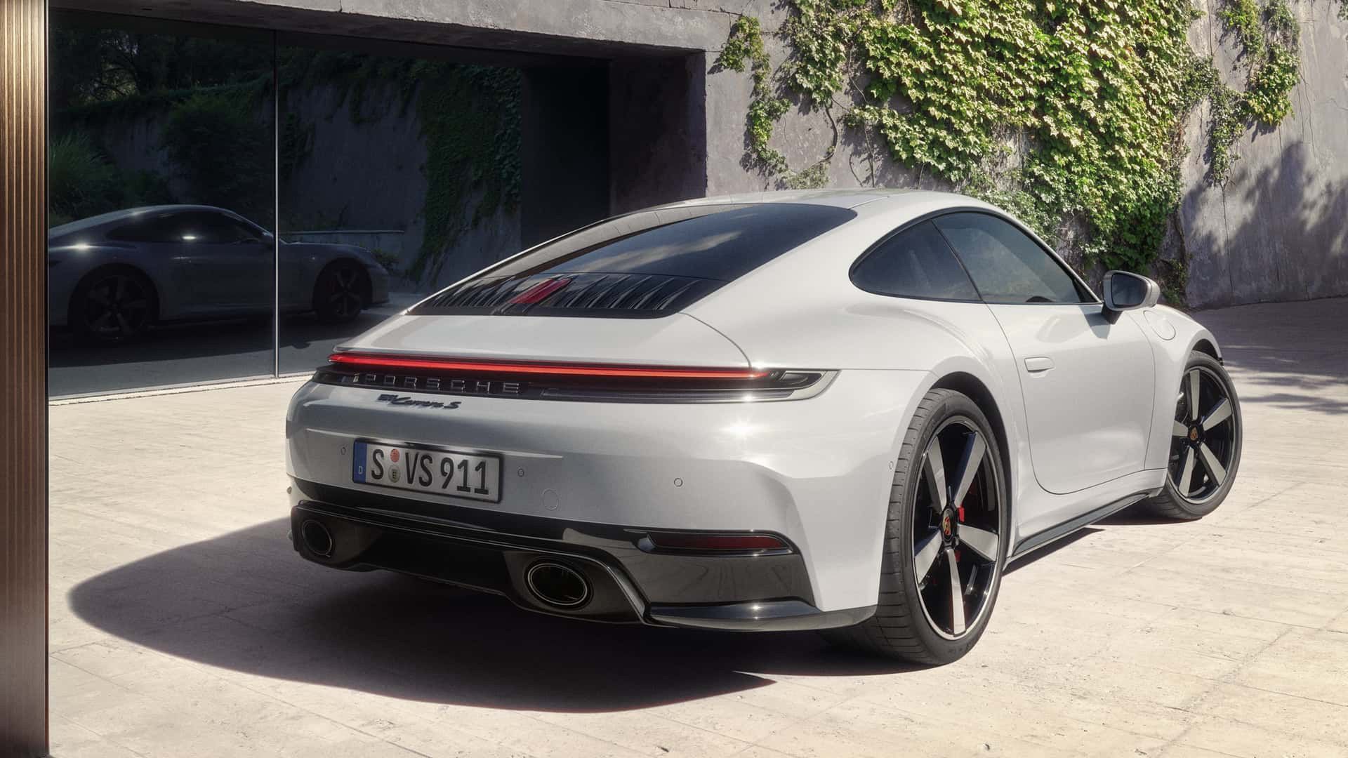 Porsche 911 Carrera S (2025)