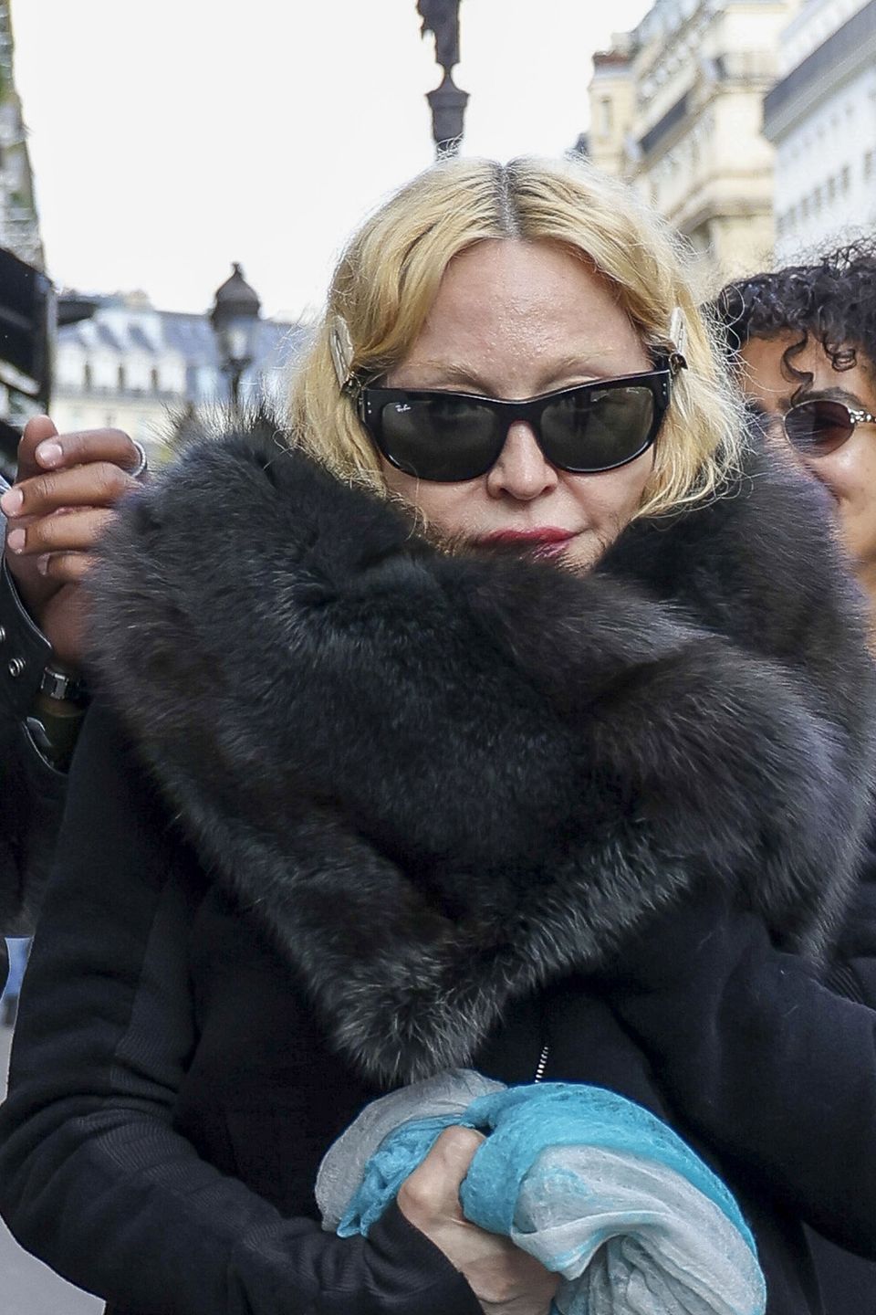 Madonna i Akeem Morris spacerują po Paryżu