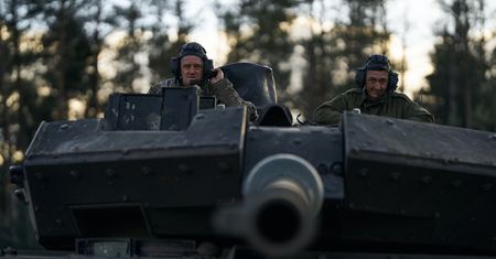 Problemy w Ukrainie. Brakuje im czegoś ważniejszego niż czołgi