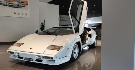 Włosi stawiają na klasykę. Lamborghini Countach wraca w nowej odsłonie