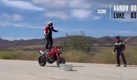 Zabawy z Ducati Hypermotard