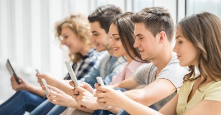 Nowa legitymacja w polskich szkołach. Wystarczy smartfon i mobilna aplikacja