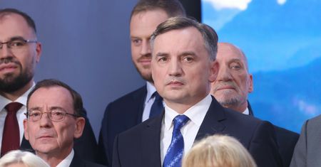 Ziobro wylądował na zesłaniu. Zwróciła uwagę na jego reakcję